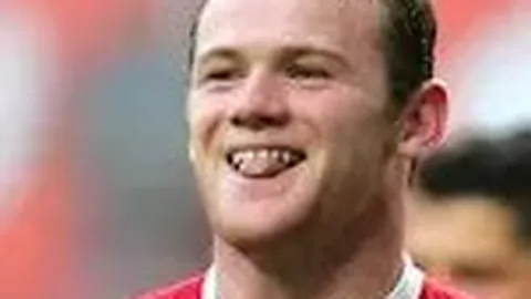 《曼联焦点：B费发声，究竟是为续约施压还是暗示离队意向？》