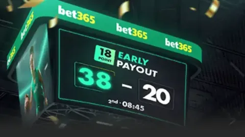 格拉斯纳揭秘换人内幕，格伊周日备战曼联展现全力